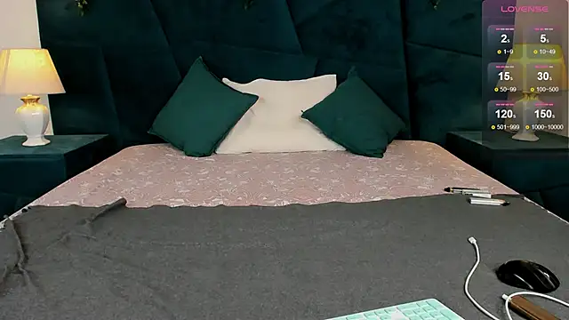 Snapshot of Erick_Wilson chatting on 22, 11, 2025 Erick Wilson online show from 22, 11, 2025