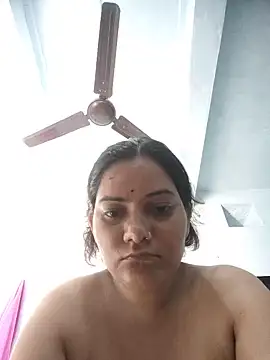 Snapshot of Anushka_Singh0 chatting on 18, 6, 2026 Anushka Singh0 online show from 18, 6, 2026