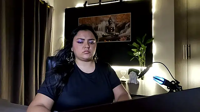 AzaraOnyx online show from 11, 7, 2026