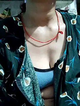 Sexy-Sandhya  online show from 10, 4, 2026