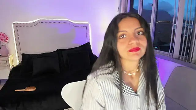 Snapshot of luisa__rosse chatting on 13, 2, 2026 luisa rosse online show from 13, 2, 2026