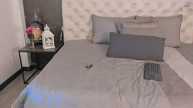 Samantha Dupre online show from 25, 3, 2026