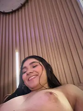 Snapshot of mia-rodrigues chatting on 20, 2, 2026 mia-rodrigues online show from 20, 2, 2026