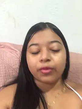 Snapshot of Emmily_hott chatting on 25, 2, 2026 Emmily hott online show from 25, 2, 2026