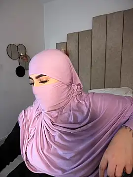 rashaaa  online show from 18, 4, 2026