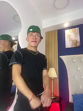 Snapshot of Dark_Nico chatting on 28, 2, 2026 Dark Nico online show from 28, 2, 2026