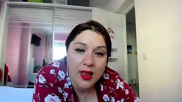 EVELYNA88 online show from 6, 4, 2026