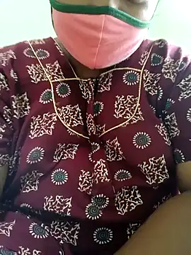 Snapshot of tamilkaviya431 chatting on 9, 5, 2026 tamilkaviya431 online show from 9, 5, 2026