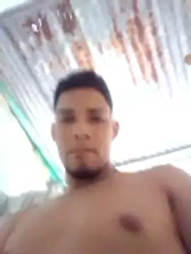 Snapshot of yofran_23 chatting on 2, 3, 2026 yofran 23 online show from 2, 3, 2026