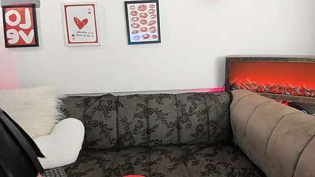 sweet-moon online show from 21, 3, 2026