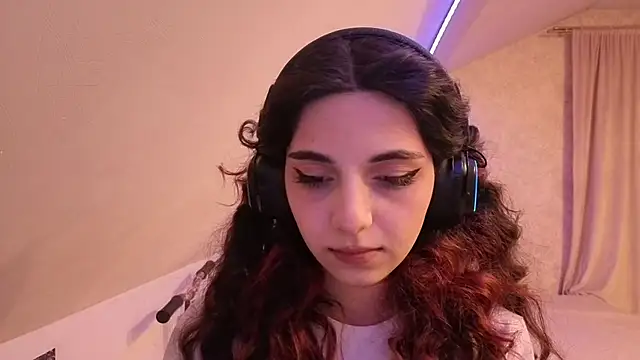 Snapshot of Blissmissataeses chatting on 17, 2, 2026 Blissmissataeses online show from 17, 2, 2026