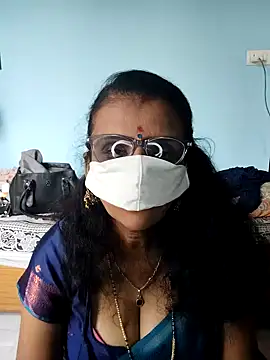 Snapshot of Kannadasexywifes chatting on 17, 4, 2026 Kannadasexywifes online show from 17, 4, 2026