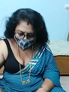 Snapshot of Kannadasexywifes chatting on 14, 5, 2026 Kannadasexywifes online show from 14, 5, 2026