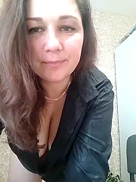 Susan8421 online show from 19, 3, 2026