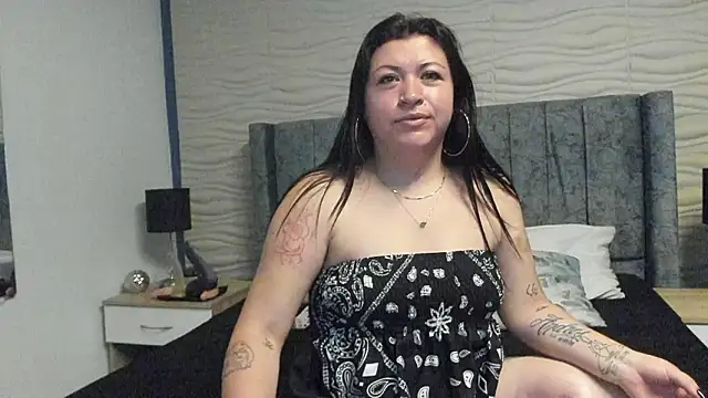 Snapshot of Ayleen_Miller chatting on 18, 2, 2026 Ayleen Miller online show from 18, 2, 2026