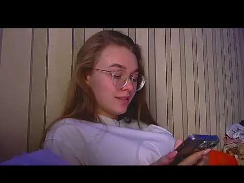 Snapshot of melissashineee chatting on 19, 2, 2026 melissashineee online show from 19, 2, 2026