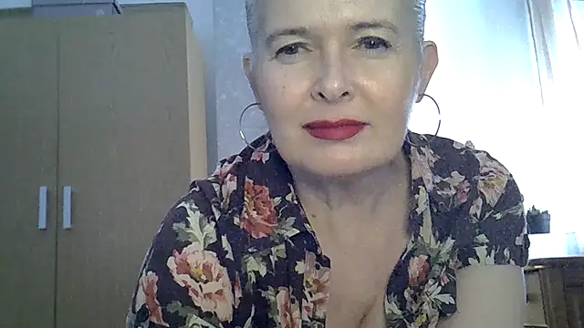 Laura-Parker online show from 18, 4, 2026