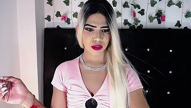 Snapshot of Kristal_Queen01 chatting on 5, 3, 2026 Kristal Queen01 online show from 5, 3, 2026