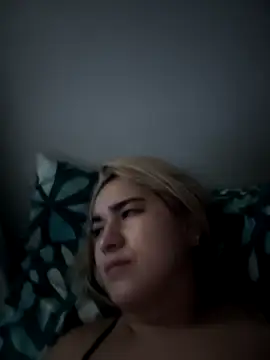 Snapshot of violet-grey chatting on 28, 2, 2026 violet-grey online show from 28, 2, 2026