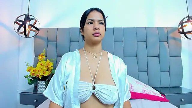 Snapshot of lunavarela chatting on 21, 2, 2026 lunavarela online show from 21, 2, 2026