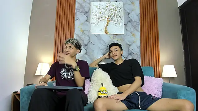 Snapshot of YOUNG_BOYS_HELL chatting on 26, 2, 2026 YOUNG BOYS HELL online show from 26, 2, 2026