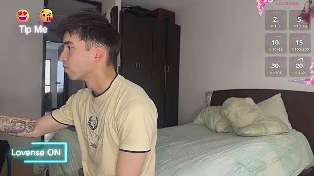 Snapshot of Rakhub chatting on 14, 4, 2026 Rakhub online show from 14, 4, 2026