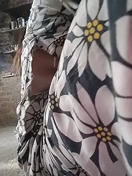 taniya0 online show from 4, 7, 2026