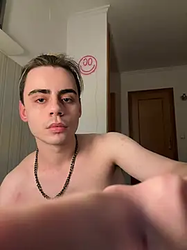 Snapshot of YourFavouriteTwink chatting on 15, 2, 2026 YourFavouriteTwink online show from 15, 2, 2026