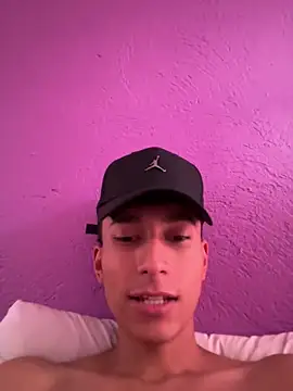 glopetitooo online show from 15, 6, 2026