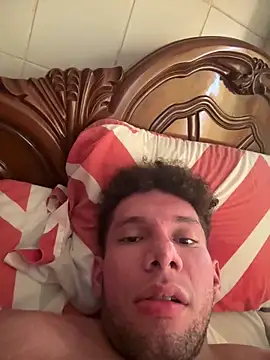 Valentinacouple online show from 28, 2, 2026