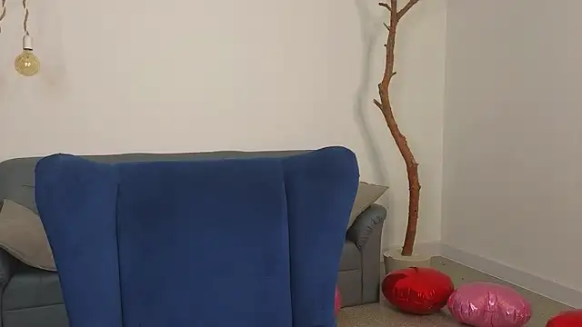 Snapshot of DeliaEffy chatting on 1, 4, 2026 DeliaEffy online show from 1, 4, 2026