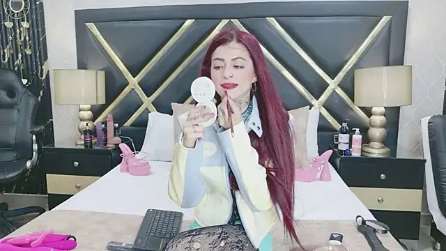 AntonellaEscudero online show from 6, 4, 2026