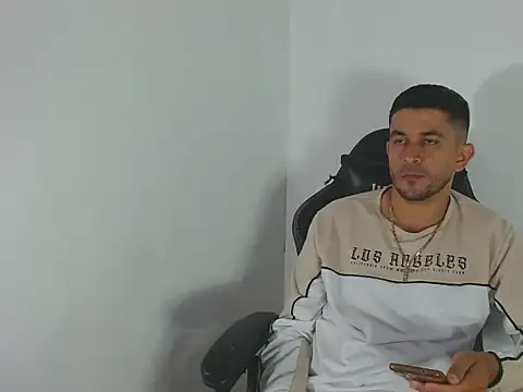 Snapshot of _Grasshopper chatting on 20, 2, 2026 Grasshopper online show from 20, 2, 2026