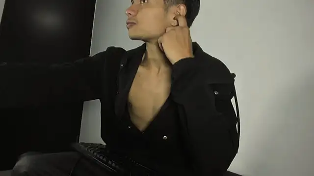 Snapshot of ClemontRosse chatting on 27, 2, 2026 ClemontRosse online show from 27, 2, 2026