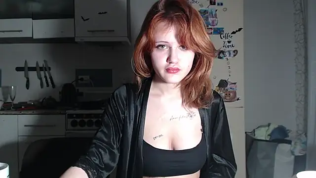 SolarAdrienne online show from 8, 3, 2026