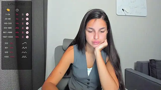 Snapshot of AngelGabe chatting on 15, 6, 2026 AngelGabe online show from 15, 6, 2026