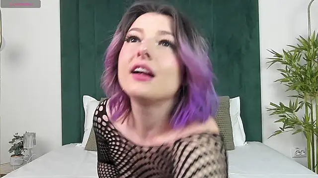 NatashaBlaze  online show from 20, 2, 2026