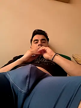 PornOliver247 online show from 16, 2, 2026