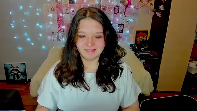 Snapshot of Kate_Acid chatting on 7, 7, 2026 Kate Acid online show from 7, 7, 2026