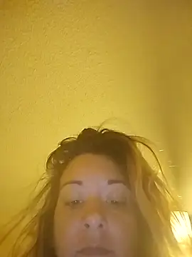 MissBella0969 online show from 24, 3, 2026