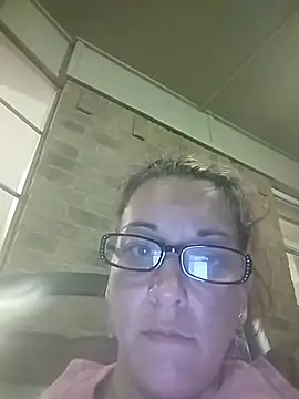 MissBella0969 online show from 13, 4, 2026