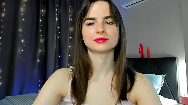 megann fox2 online show from 6, 3, 2026