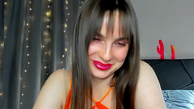 Snapshot of megann_fox2 chatting on 18, 4, 2026 megann fox2 online show from 18, 4, 2026