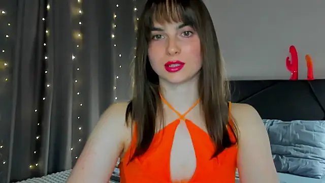 Snapshot of megann_fox2 chatting on 21, 4, 2026 megann fox2 online show from 21, 4, 2026