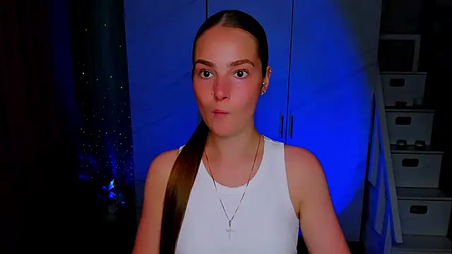 Maddy Wood  online show from 10, 7, 2026