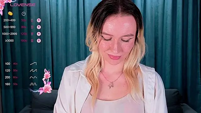 AshleyySchwartz online show from 19, 3, 2026