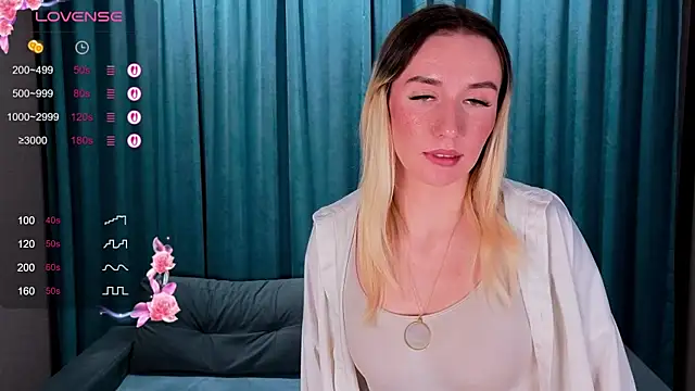 AshleyySchwartz online show from 31, 3, 2026