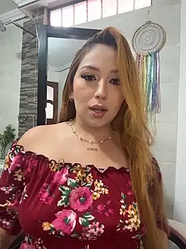 Kiarhatrixie1 online show from 6, 3, 2026