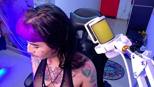 Snapshot of nova_kitttyy chatting on 23, 4, 2026 nova kitttyy online show from 23, 4, 2026