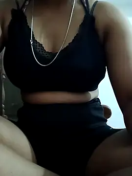 CURVYMOOMMY online show from 12, 3, 2026